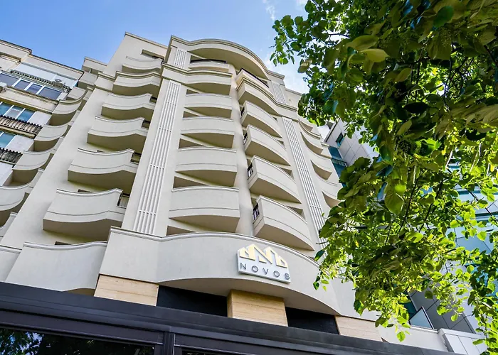 Novos 4*
